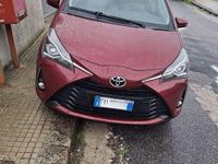 Usata Toyota Yaris Active 69 CV (50 kW) 2017 Berlina