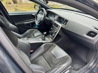 Usata Volvo V60 R-Design 120 CV (88 kW) 2016 Grigio Station wagon