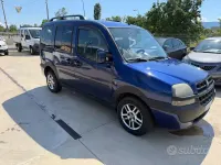 Usata Fiat Doblò 101 CV (74 kW) 2002 Blu Monovolume