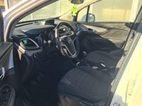 Usata Opel Mokka S 140 CV (102 kW) 2014 Bianco SUV