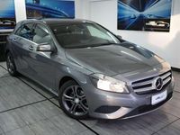 Usata Mercedes A200 136 CV (100 kW) 2015 Grigio opaco Berlina