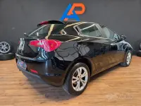 Usata Alfa Romeo Giulietta 120 CV (88 kW) 2012 Nero Utilitaria