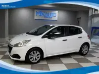 Gebraucht Peugeot 208 Access 75 PS (55 kW) 2016 Weiß Kleinwagen