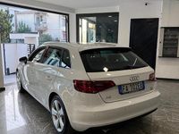 Usata Audi A3 Attraction 110 CV (80 kW) 2015 Bianco Berlina
