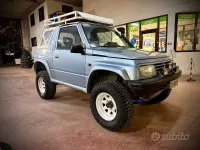 Usata Suzuki Vitara 75 CV (55 kW) 1989 Blu/azzurro SUV