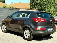 Usata Kia Sportage 135 CV (99 kW) 2011 Grigio SUV