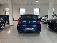 Usata VW Polo Highline 82 CV (60 kW) 2013 Blu Berlina