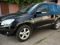 Usata Toyota RAV4 136 CV (100 kW) 2007 Nero SUV
