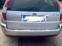 Begagnad Ford Mondeo 2003 Grå