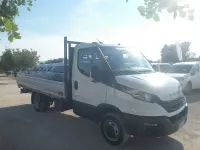Usata Iveco Daily 140 CV (102 kW) 2024 Bianco Furgone