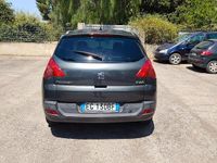 Usata Peugeot 3008 112 CV (82 kW) 2011 Grigio Monovolume