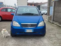 Usata Mercedes A160 Avantgarde 102 CV (75 kW) 2000 Blu Berlina