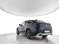 Usata BMW X4 Comfort Edition 190 CV (139 kW) 2022 Blu SUV