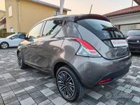 Usata Lancia Ypsilon 70 CV (51 kW) 2023 Nero Utilitaria