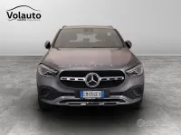 Usata Mercedes GLA180 116 CV (85 kW) 2022 Grigio SUV