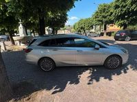 Usata Opel Astra Innovation 136 CV (100 kW) 2016 Grigio Station wagon