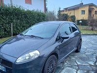 Usata Fiat Grande Punto Dynamic 75 CV (55 kW) 2007 Grigio Utilitaria