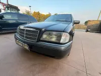 Usata Mercedes C180 Elegance 122 CV (89 kW) 1993 Grigio Berlina