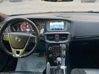 Usata Volvo V40 R-Design Momentum 150 CV (110 kW) 2014 Nero Berlina