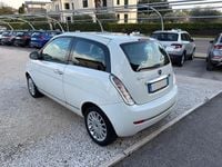Usata Lancia Ypsilon 69 CV (50 kW) 2012 Bianco Utilitaria