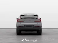 Nuova Volvo EC40 Plus 175 kW (238 CV) 2025 Argento SUV