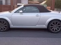 Usata Audi TT Roadster Ambiente 224 CV (164 kW) 2003 Argento Cabrio