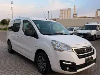 Usata Peugeot TePee Active 99 CV (72 kW) 2018 Bianco Monovolume