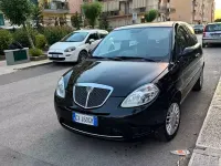 Usata Lancia Ypsilon 69 CV (50 kW) 2006 Nero Utilitaria