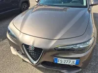 Usata Alfa Romeo Giulia Super 179 CV (131 kW) 2018 Grigio Berlina