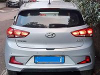 Usata Hyundai i20 84 CV (61 kW) 2015 Grigio Utilitaria