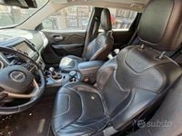 Usata Jeep Cherokee Limited 140 CV (102 kW) 2016 Nero SUV