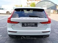 Usata Volvo V60 CC Core 197 CV (144 kW) 2022 Bianco Station wagon