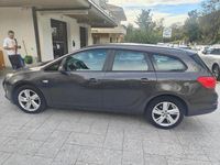 Usata Opel Astra 140 CV (102 kW) 2013 Gray Station wagon