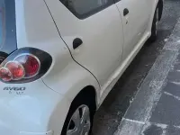 Usata Toyota Aygo Connect Style 72 CV (52 kW) 2011 Bianco Utilitaria