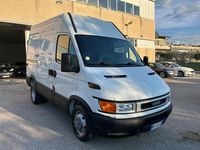 Usata Iveco Daily 103 CV (75 kW) 2000 Bianco