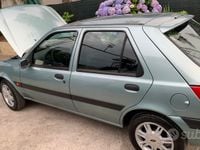 Usata Ford Fiesta 2000 Verde Utilitaria