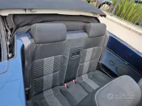 Usata VW New Beetle 150 CV (110 kW) 2009 Blu Utilitaria