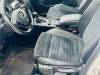 Usata VW Passat 200 CV (147 kW) 2022 Bianco Station wagon