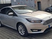Usata Ford Focus Titanium 120 CV (88 kW) 2018 Argento Berlina