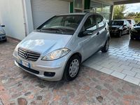 Usata Mercedes A160 82 CV (60 kW) 2007 Argento Berlina