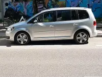 Usata VW Touran 140 CV (102 kW) 2011 Grigio Monovolume