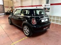 Usata Mini Cooper 122 CV (89 kW) 2010 Nero Utilitaria