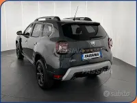 Usata Dacia Duster Journey 150 CV (110 kW) 2022 Grigio SUV