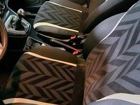 Usata Lancia Ypsilon 70 CV (51 kW) 2016 Blu Utilitaria