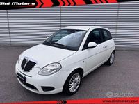 Usata Lancia Ypsilon 69 CV (50 kW) 2014 Bianco Utilitaria