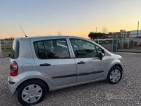 Usata Renault Modus 75 CV (55 kW) 2006 Grigio Monovolume