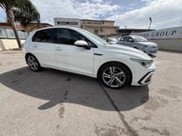 Usata VW Golf VII R-line 150 CV (110 kW) 2021 Bianco Utilitaria