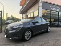 Usata Renault Clio V Intens 91 CV (66 kW) 2022 Grigio Berlina