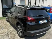 Usata Peugeot 2008 Allure 99 CV (72 kW) 2017 SUV