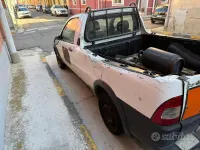 Usata Fiat Strada 95 CV (69 kW) 2007 Pick-up